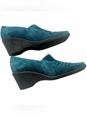 Aquatalia by Marvin K Teal Suede Slip On Comfort High Wedge Ruched Sz 6.5
